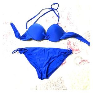 NWOT Blue push-up top bikini